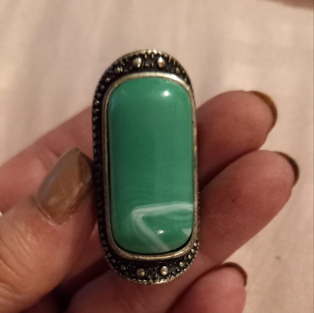 Vintage Silver Tone Green Jade Statement Ring/5